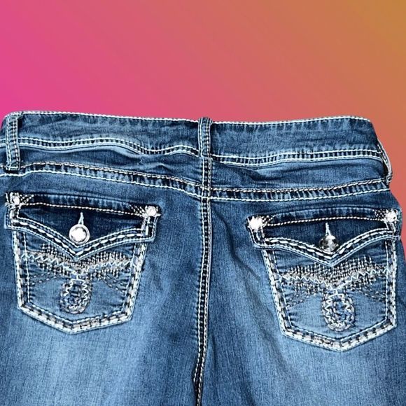 Bedazzled & Embroidered Apt 9 Bootcut Jeans Size 10 30x30 - Picture 6 of 6